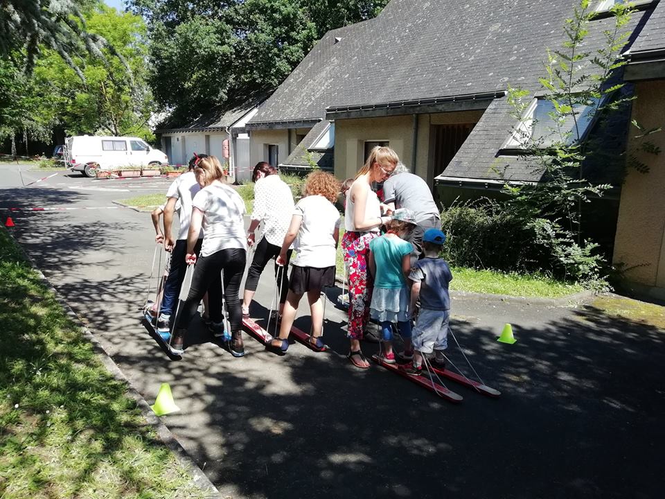 « Voyage au pays des défis » au village Saint-Exupéry